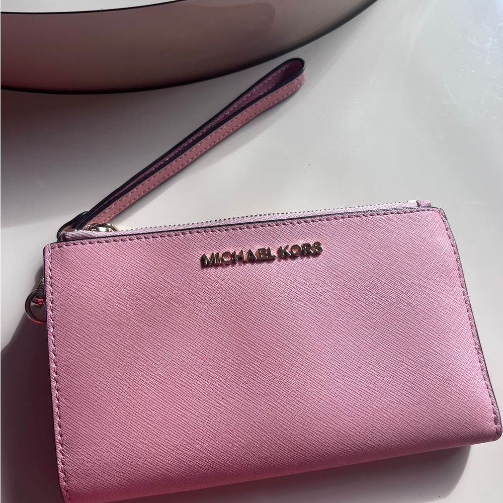 Michael Kors Pink Leather Clutch Wristlet